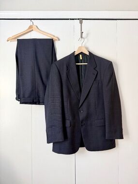 Vintage Paul Dione by Jack Victor Navy Plaid Suit 42R Wool Trousers 35x31.5